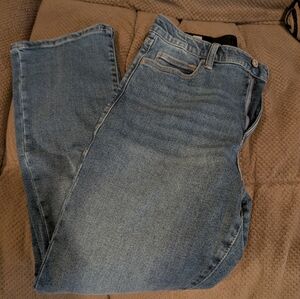 NWT Lularoe Crop Kick Flare Jeans, Size 28